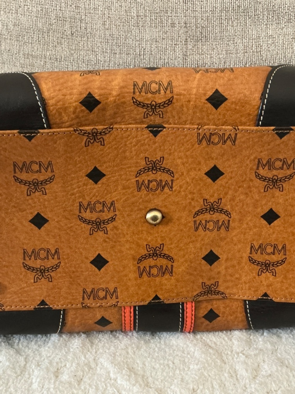 MCM - Picture 3 of 9